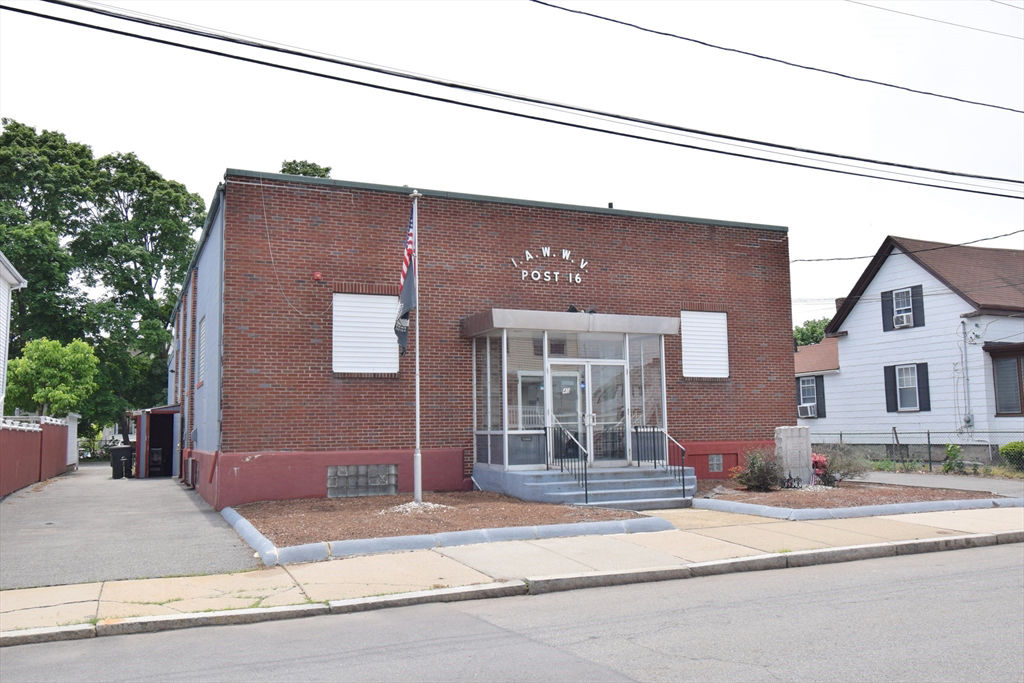 40 Oakland Street, Malden MA